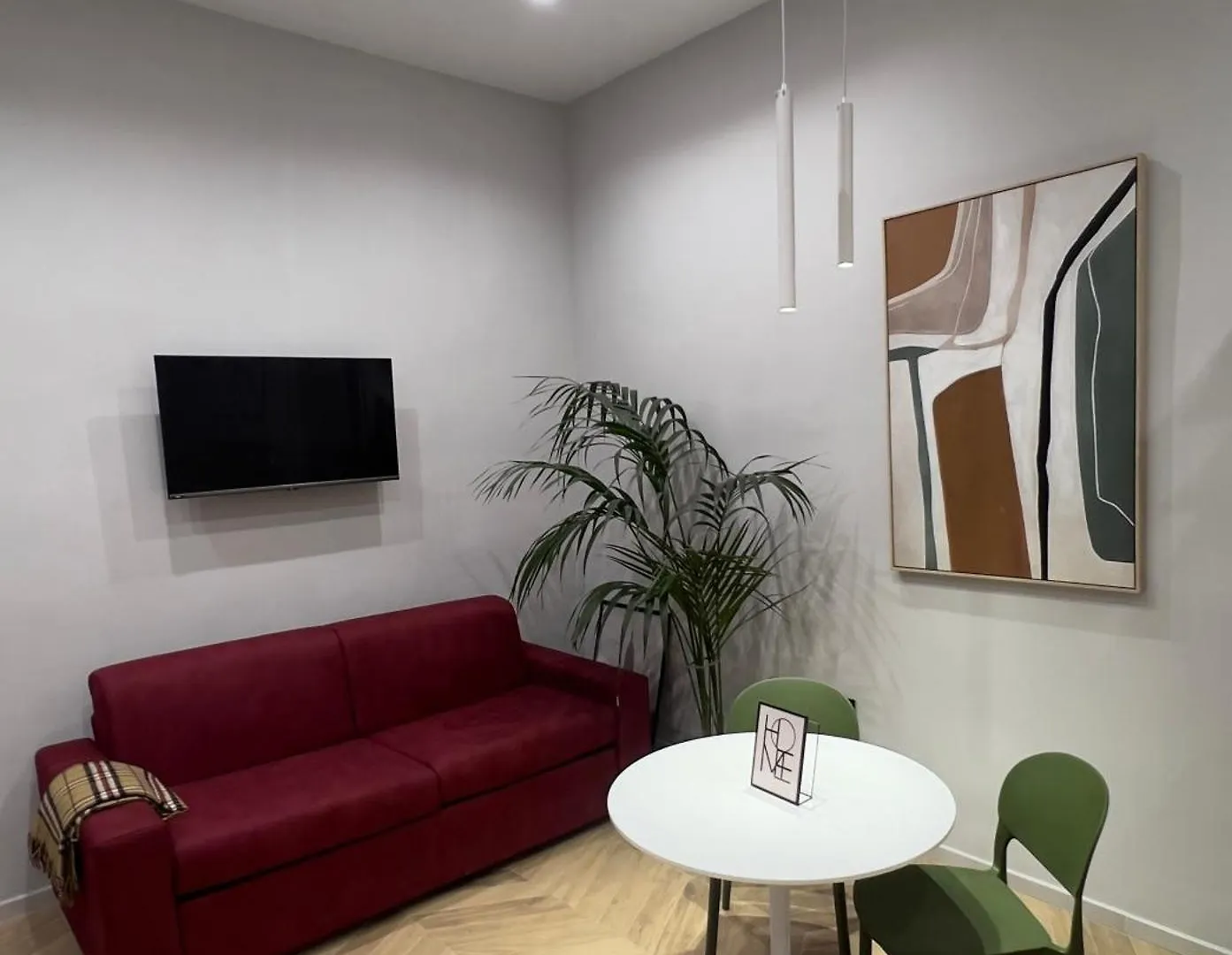 Am Home Apartment Napoli Center Italy